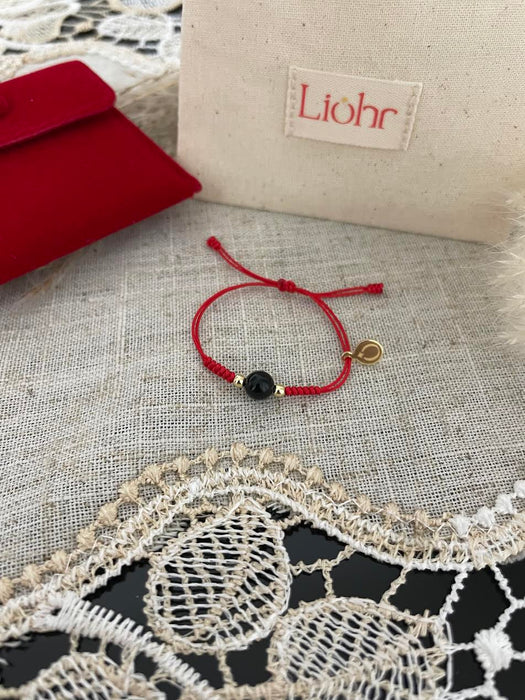 LIOHR BABY BRACELET MEANINGFUL TRADITION. HANDMADE WITH RED THREAD . ONYX BRACELET LIOHR