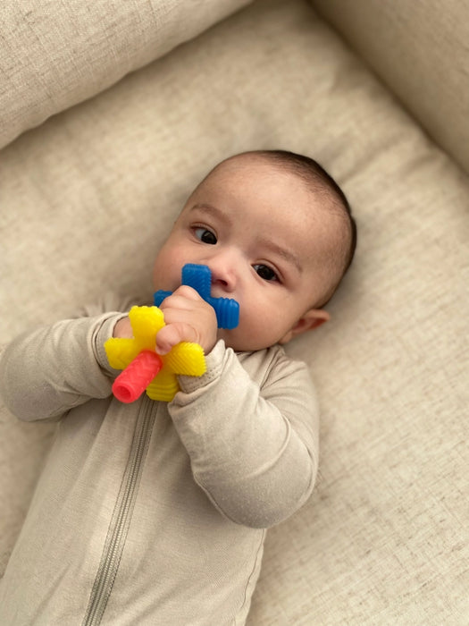 ITZY RITZY TEENSY TUBES RATTLE AND TEETHER TEETHERS ITZY RITZY