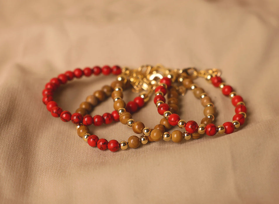 RED DYE BEADS BRACELET