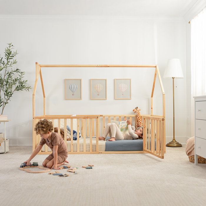 Kids House Gated Floor Bed Twin Size for Children Aged 5+, Natural Wood Kids Gated Floor Bed Comfy Cubs