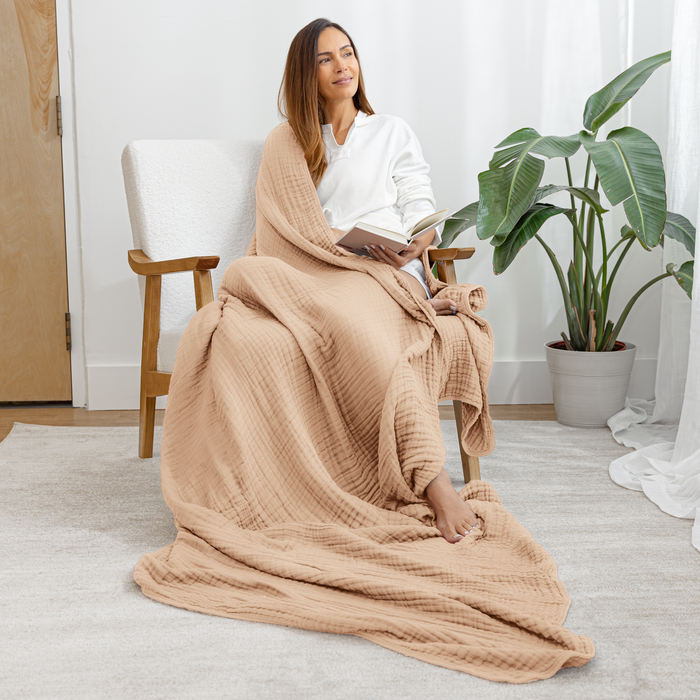 Adult Muslin Blanket in Cream Muslin Comfy Cubs