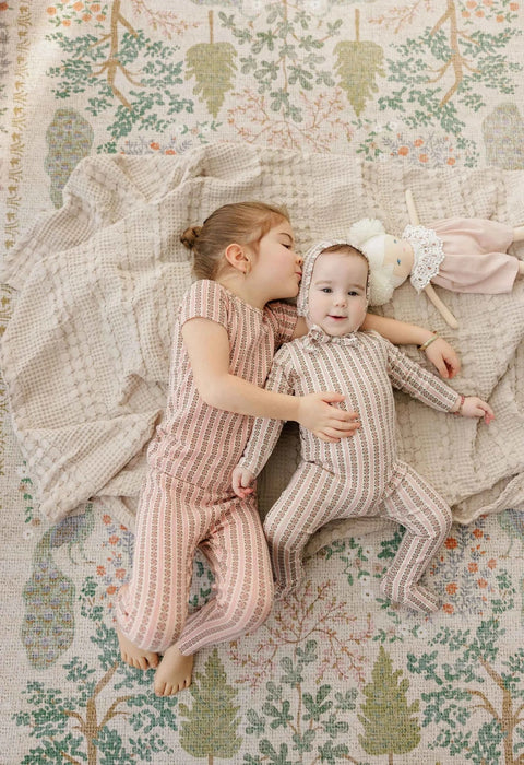 AURORA CLASSICS BABY FOOTIE + BONNET COTTON RIB LINEAR LEAF COLLECTION FOOTIE + BONNET AURORA