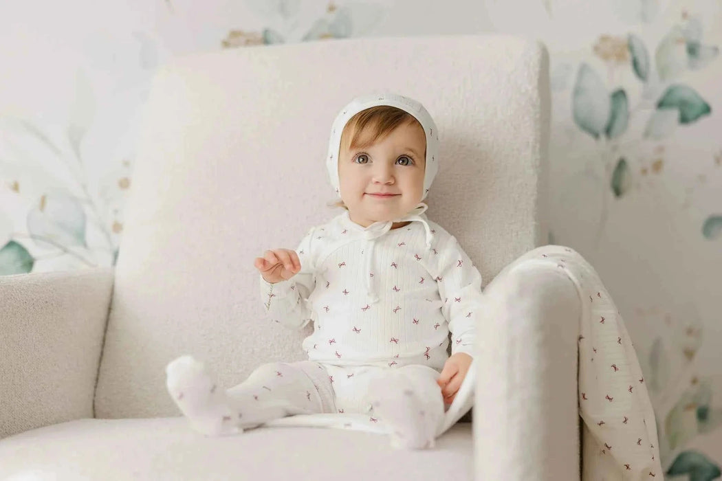 AURORA CLASSICS BABY GIRL FOOTIE + BONNET BOW PATTERN COLLECTION FOOTIE + BONNET AURORA