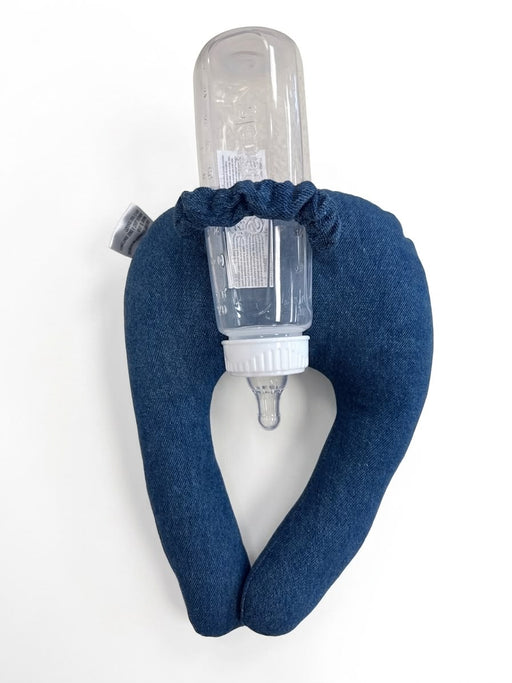 BOTTLE HOLDER DENIM FEEDING THE BOTTLE HOLDER