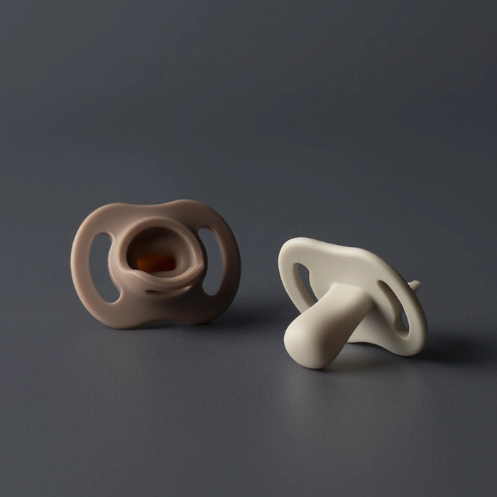 TOMMEE TIPPEE ULTRALIGHT STAY PUT SILICONE PACIFIER 6-18M - 2PK PACIFIER TOMMEE TIPPEE