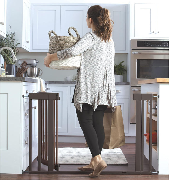 SUMMER INFANT WEST END SAFETY GATE — Little Luxury