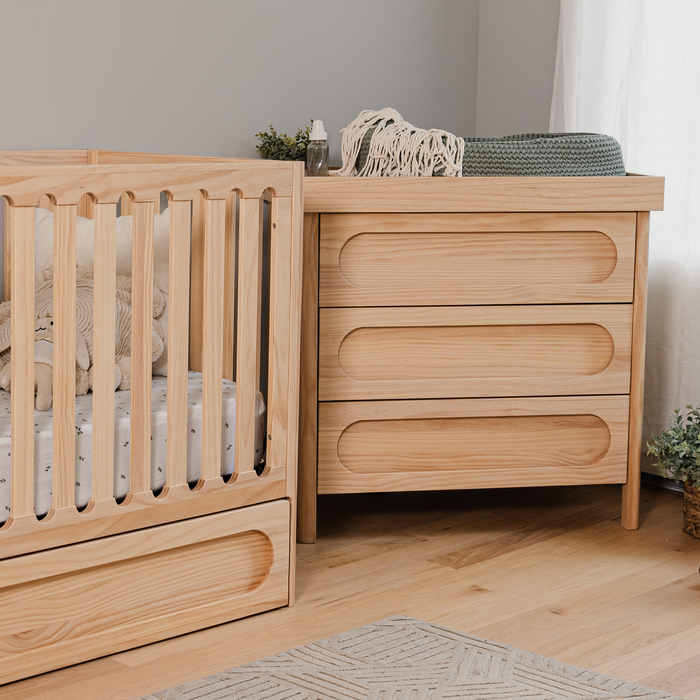 LULLA & LULLI DRESSER + CHANGING TABLE DRESSER HUSHCRIB