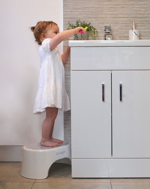 Shnuggle Step Stool Change M4A
