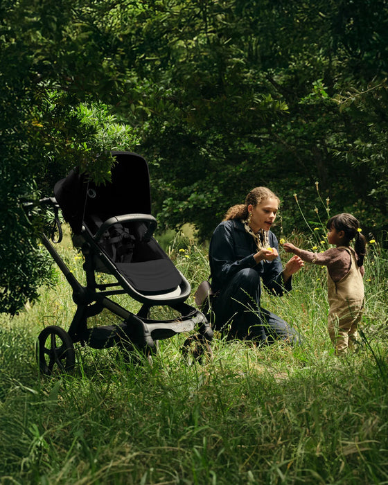 BUGABOO FOX 5 RENEW BASSINET AND SEAT STROLLER COMPLETE FULL-SIZE STROLLER
