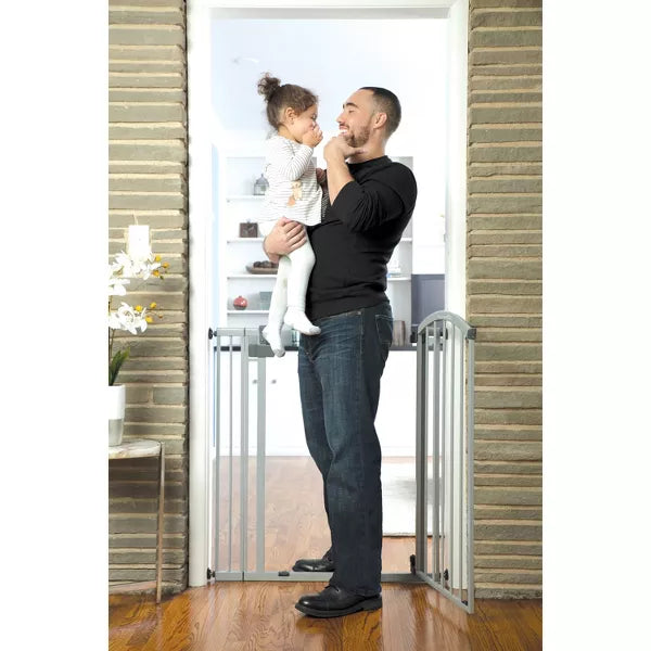 summer infant main street extra tall safety gate SUMMER INFANT MAIN STREET EXTRA TALL SAFETY GATE