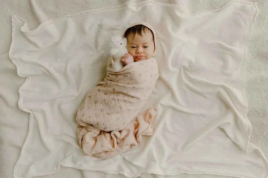 AURORA CLASSICS BABY GIRL MUSLIN SWADDLE JERSEY COTTON FLORAL PRINT COLLECTION MUSLIN SWADDLE AURORA