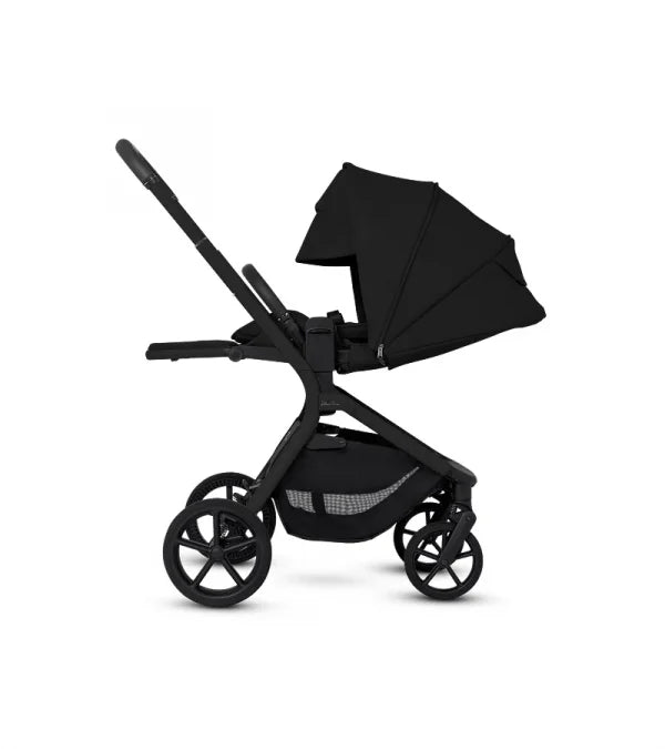 SILVER CROSS BREEZ COMPACT STROLLER + FOLDING BASSINET BUNDLE