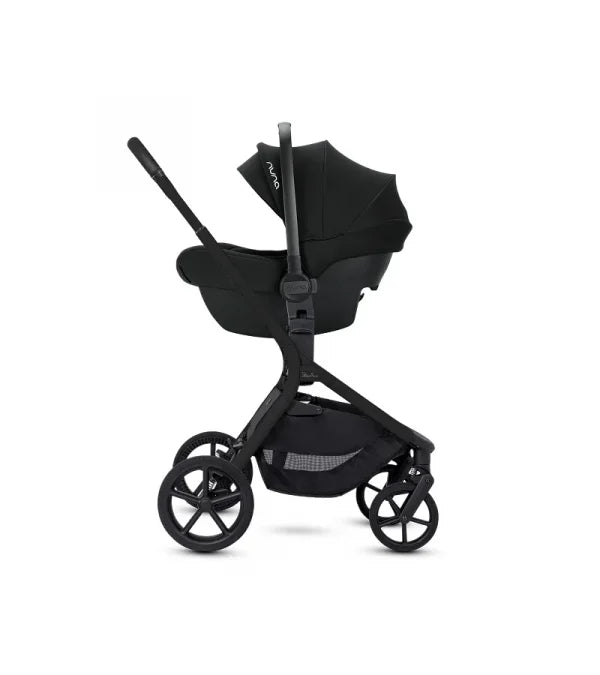 SILVER CROSS BREEZ COMPACT STROLLER + FOLDING BASSINET BUNDLE
