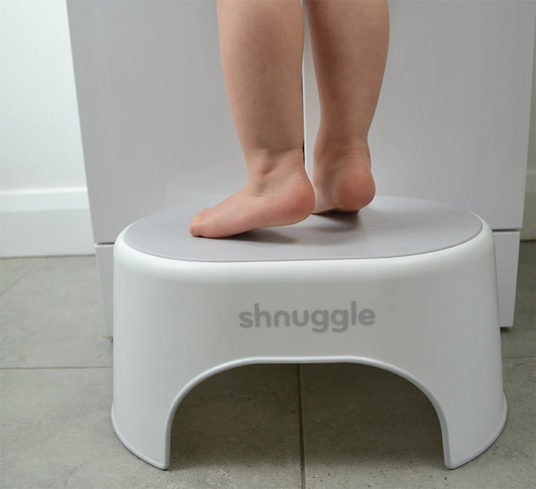Shnuggle Step Stool Change M4A