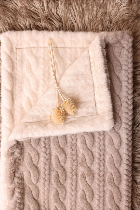 RITZ BABY GIFT FUZZY CABLE DESIGN BLANKET