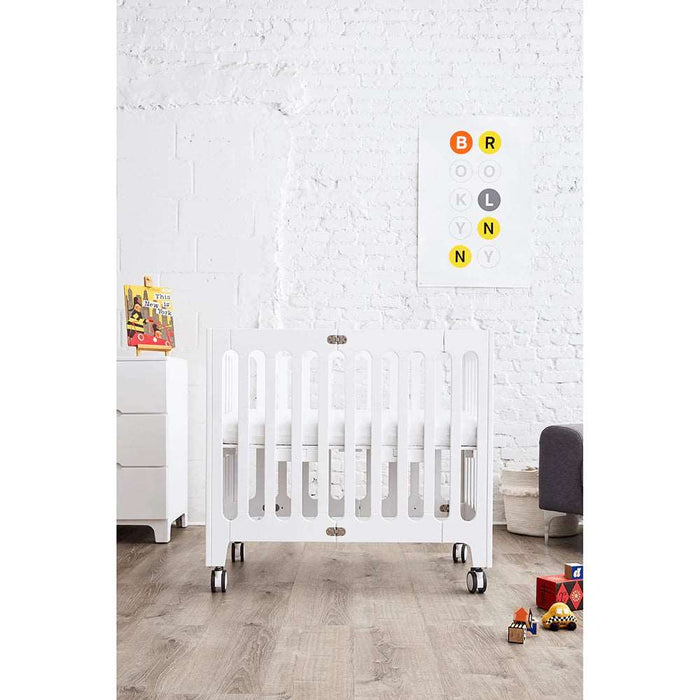 ALMA WHITE GROW CRIB PLUS — Little Luxury - Main Image
