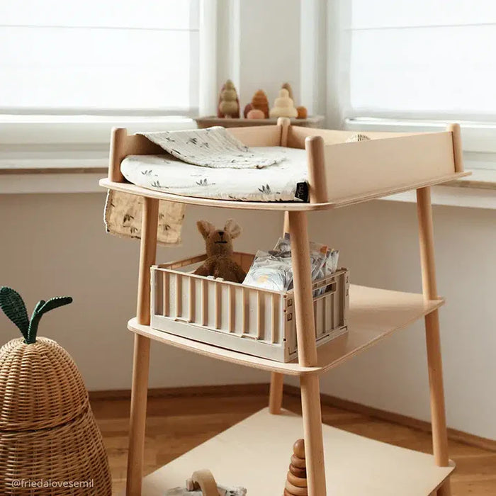 CHARLIE CRANE PAGO CHANGING TABLE AND MATTRESS CHANGING TABLE CHARLIE CRANE