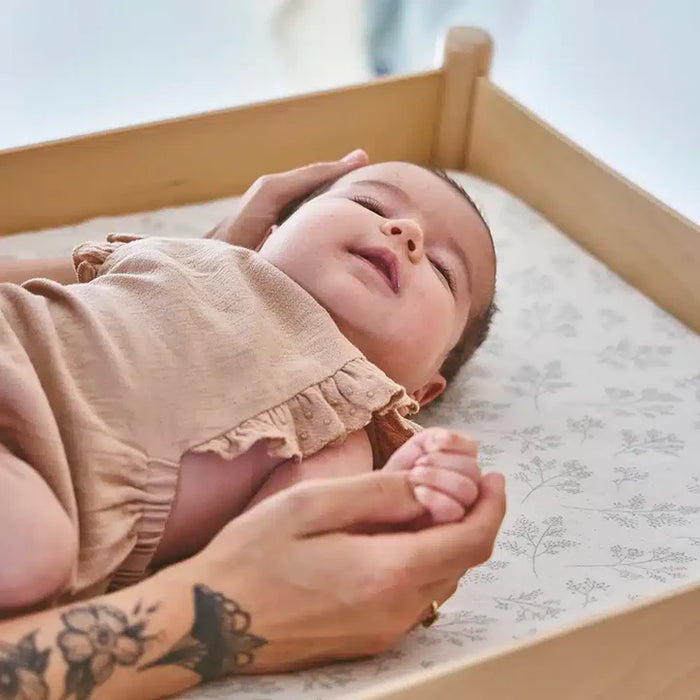 CHARLIE CRANE PAGO CHANGING TABLE AND MATTRESS CHANGING TABLE CHARLIE CRANE