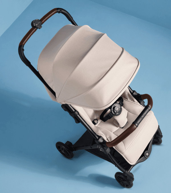 SILVER CROSS JET 5 LIGHTWEIGHT TRAVEL STROLLER