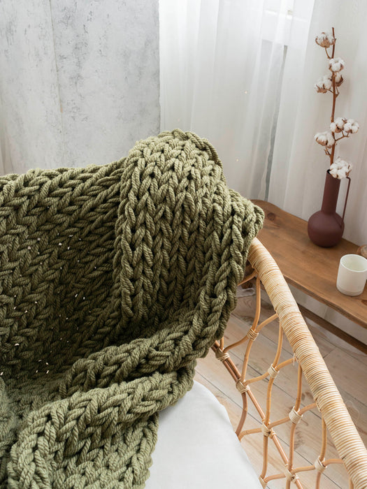 Chunky Knit Blanket in Khaki Blankets Anzy Home