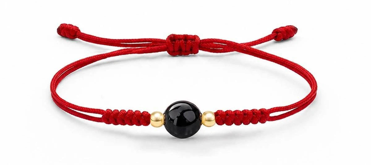 LIOHR BABY BRACELET MEANINGFUL TRADITION. HANDMADE WITH RED THREAD . ONYX BRACELET LIOHR
