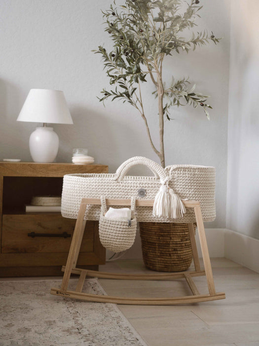 XL Moses Basket with Straight Hood
